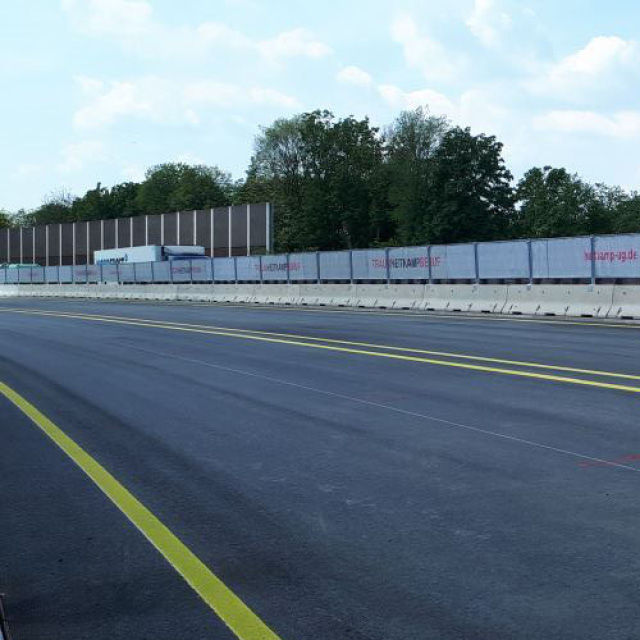 Brückenneubau BAB A46